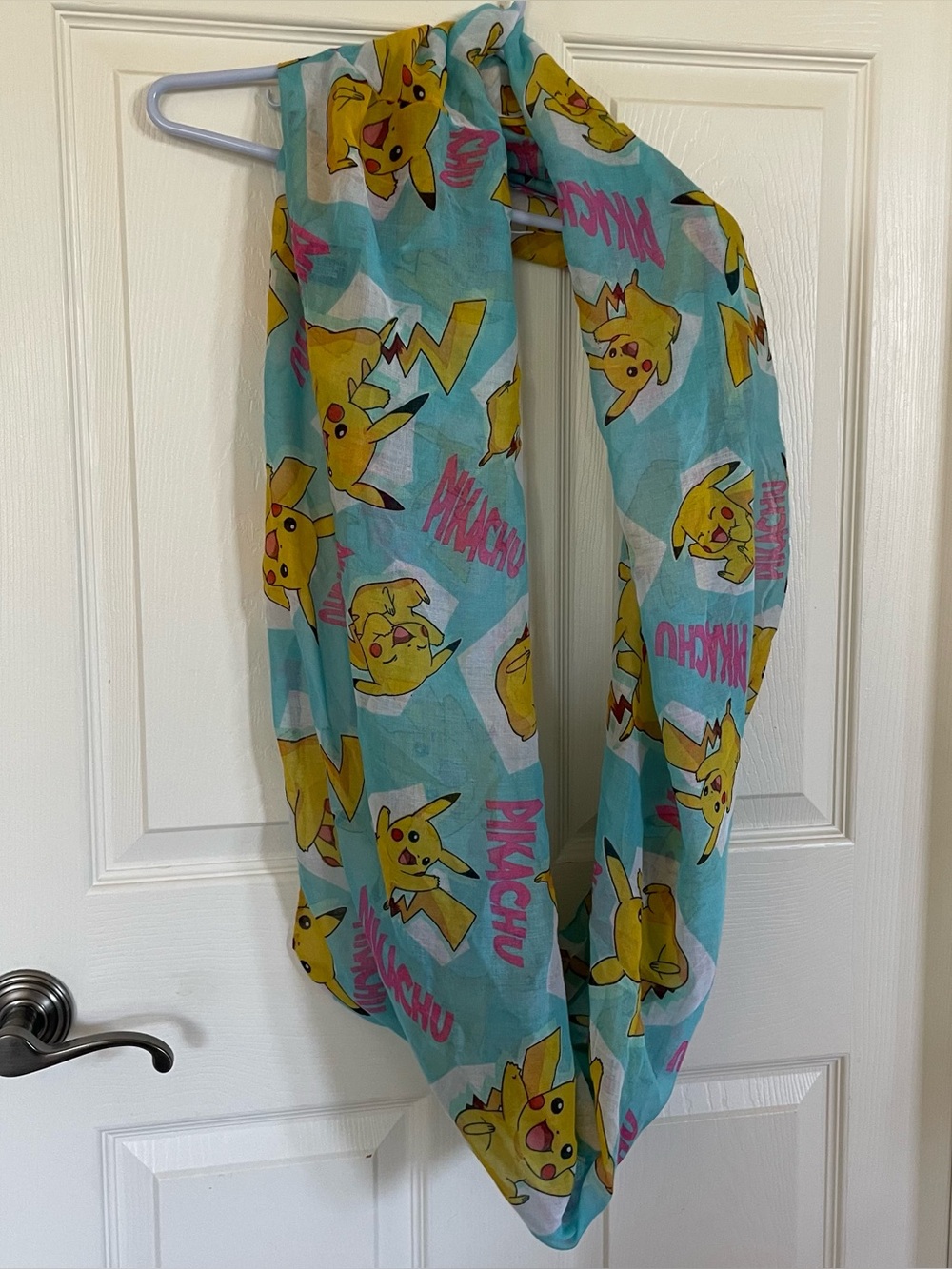 Pikachu Print Sheer Infinity Scarf - Picture 3 of 7